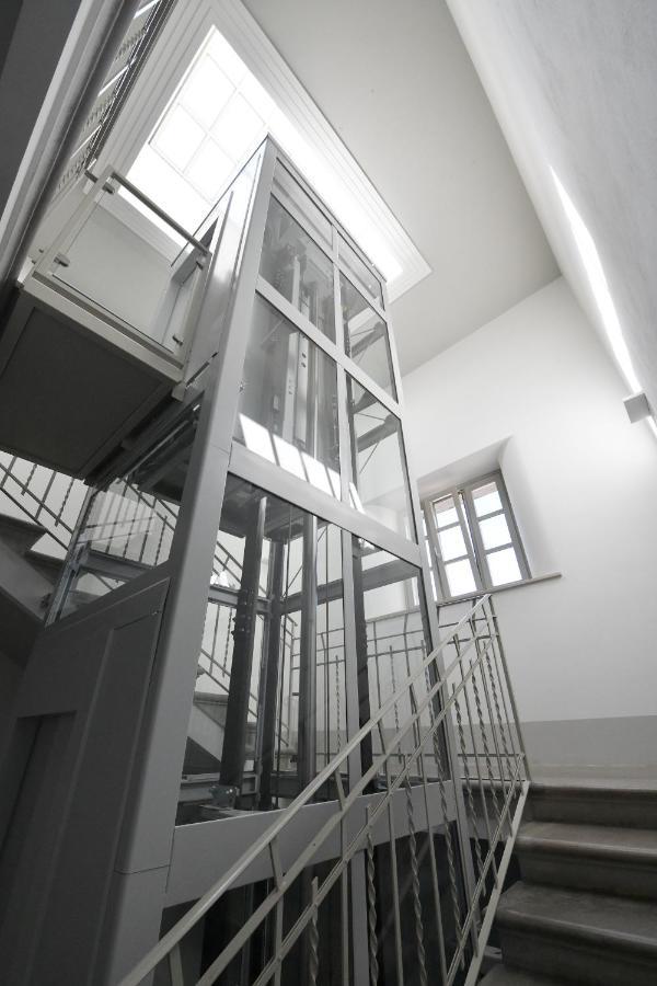 לינה וארוחת בוקר טודי Palazzo Degli Stemmi מראה חיצוני תמונה